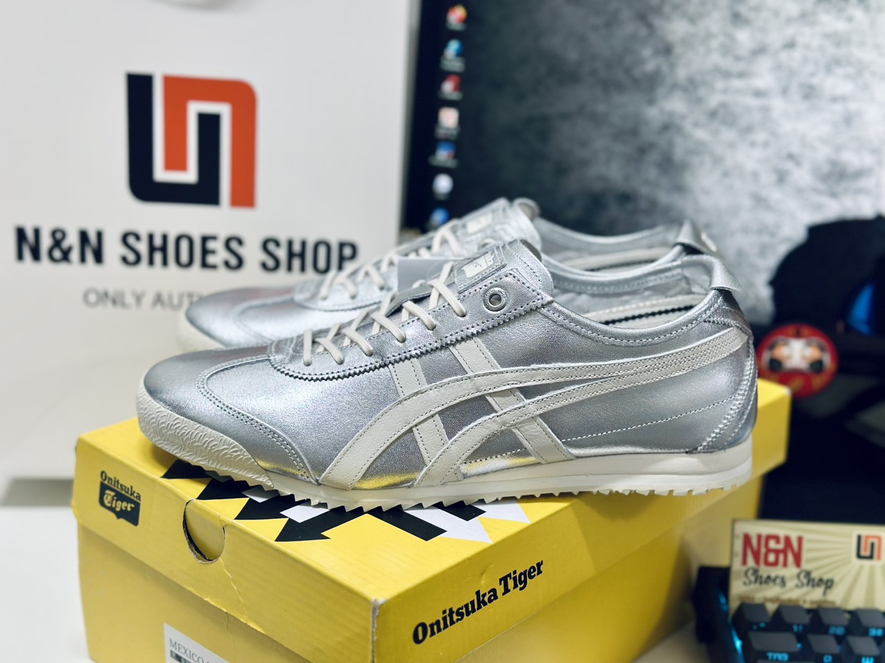 ONITSUKA MEXICO 66 SD SILVER OFF WHITE