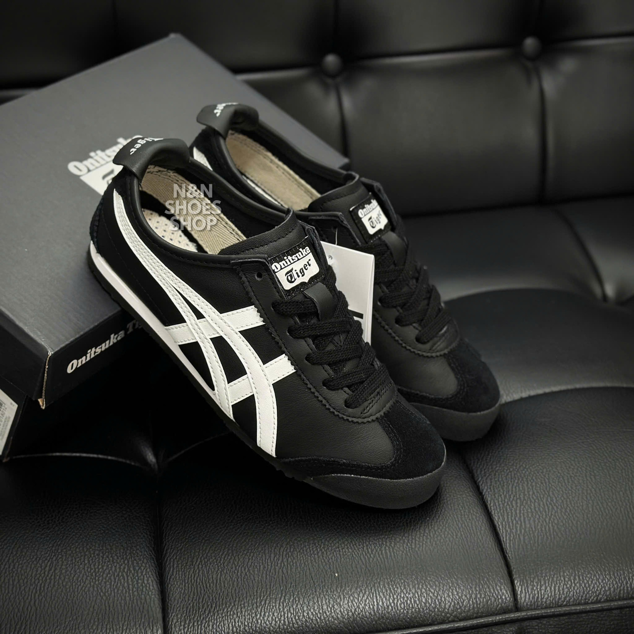 ONITSUKA MEXICO 66 BLACK WHITE