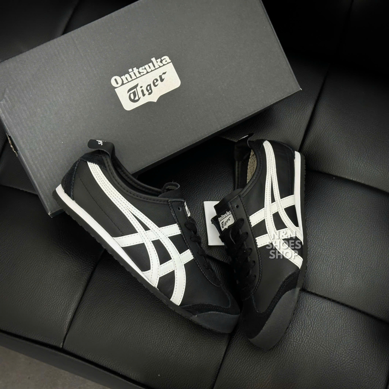 ONITSUKA MEXICO 66 BLACK WHITE