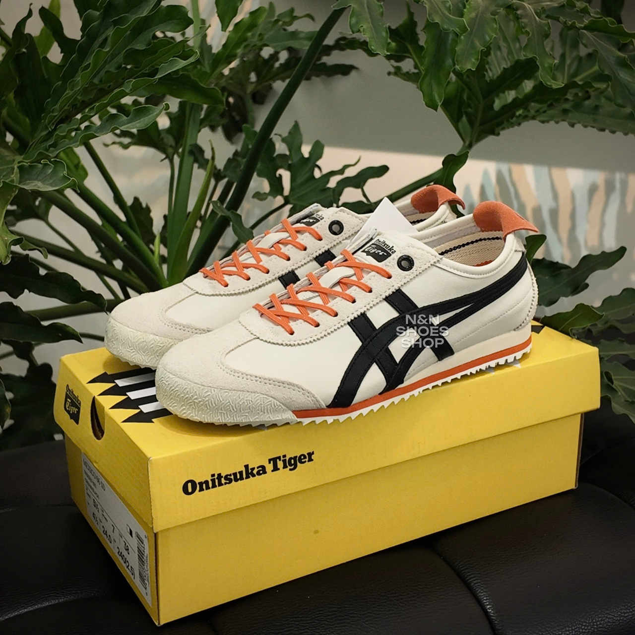 ONITSUKA MEXICO 66 SD VIN CREAM BLACK ONITSUKA MEXICO 66 SD VIN CREAM BLACK